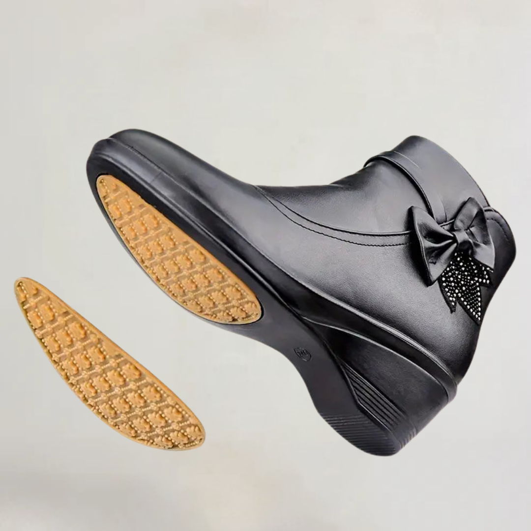 BIANCA | STIVALI IN PELLE CON ZIP LATERALE E FIOCCO