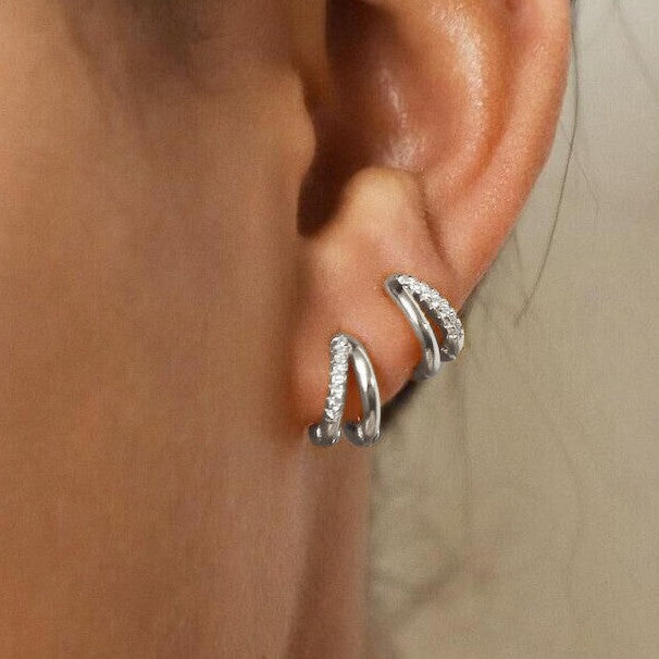 Bella | Orecchini a doppio arco con zirconi